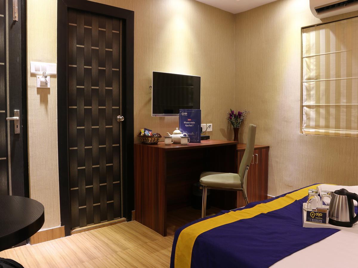 Oyo 662 Hotel Comfotel Kolkata Luaran gambar