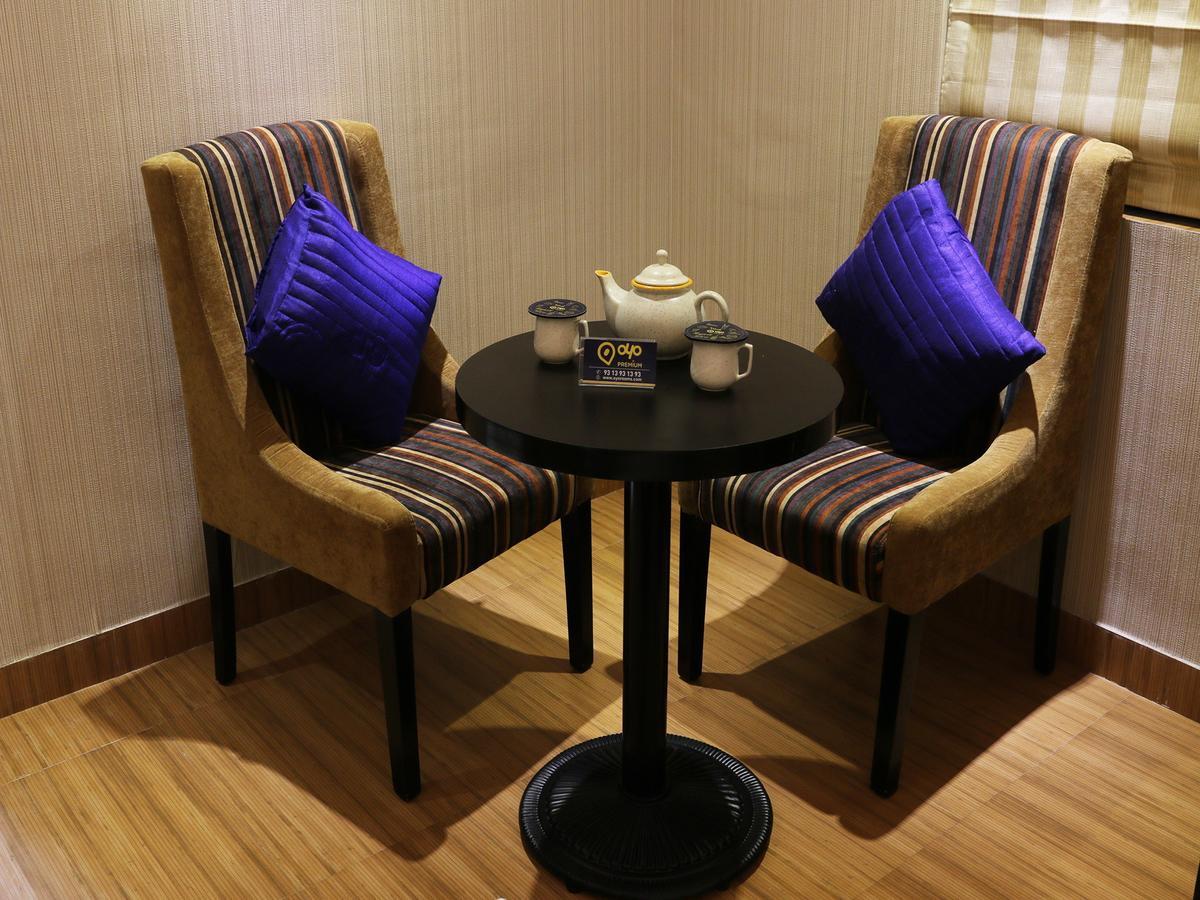Oyo 662 Hotel Comfotel Kolkata Luaran gambar